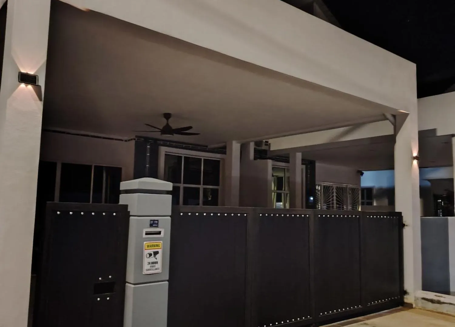 Elitis Nuri Industrial Chic Pool Homestay Melaka Kampong Tengah  Holiday home Kampong Tengah (Melaka)
