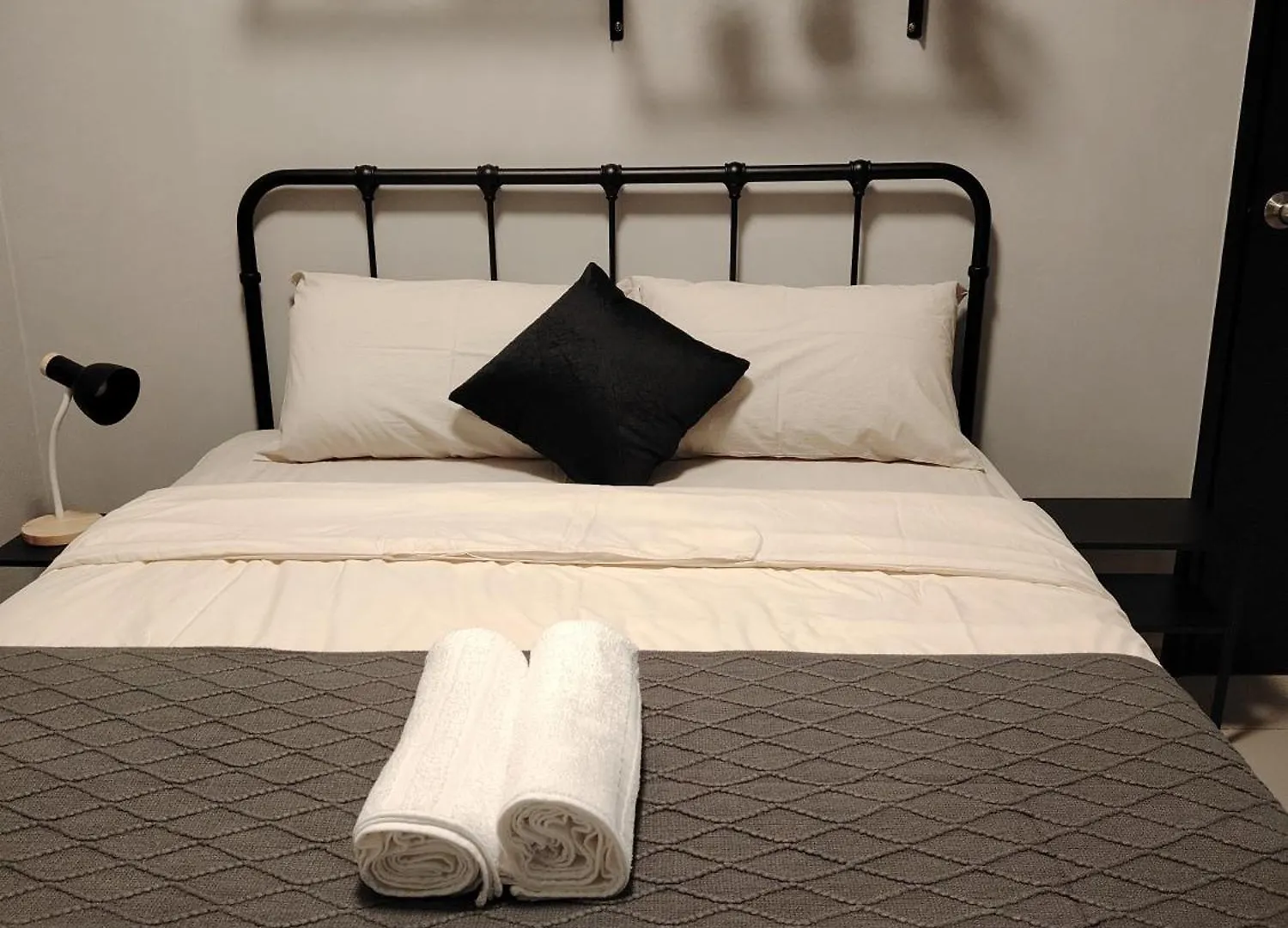 Elitis Nuri Industrial Chic Pool Homestay Melaka Kampong Tengah  Kampong Tengah (Melaka)