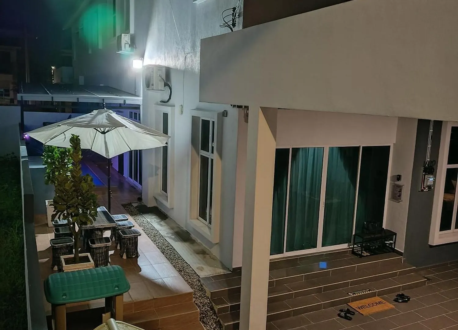 Elitis Nuri Industrial Chic Pool Homestay Melaka Kampong Tengah  Kampong Tengah (Melaka)